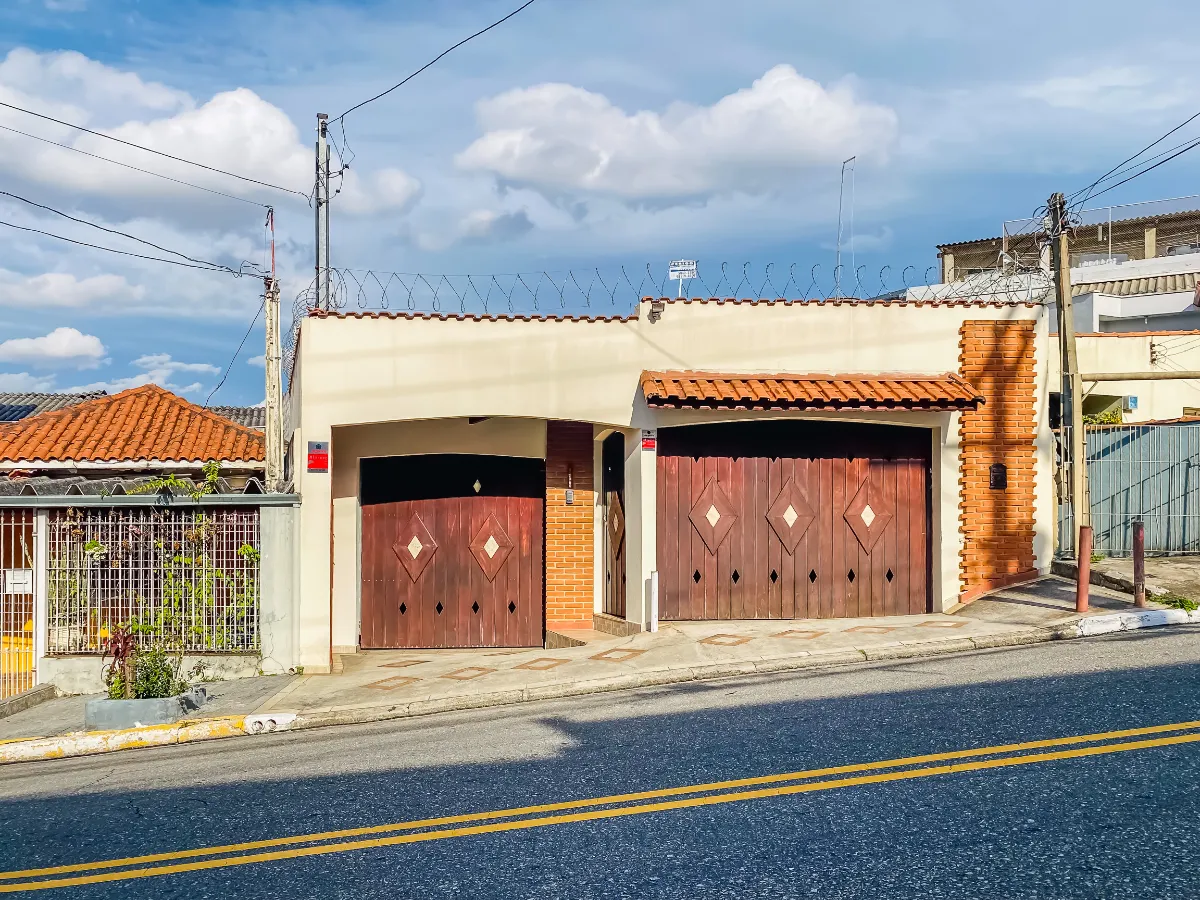 Casa para venda em Osvaldo Cruz com 3 quartos, sendo 1 suíte, 157m²