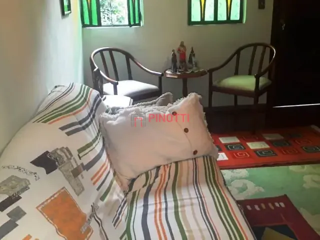 Casa 2 quartos e 2 banheiros, à venda, no bairro Vila Dusi em São Bernardo do Campo