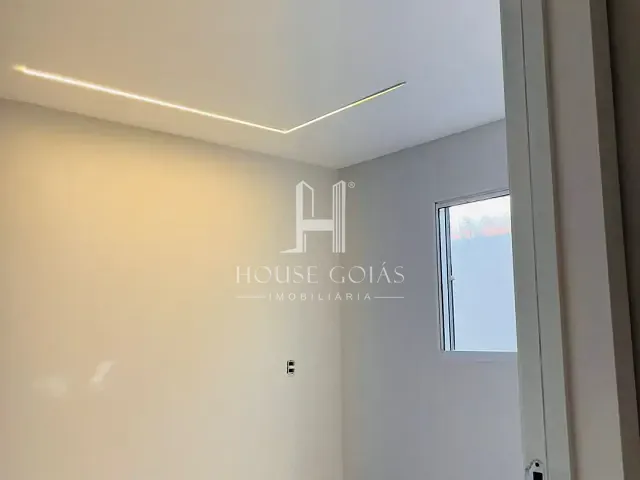 Casa com 200m² 2 quartos e 1 banheiro, à venda, no bairro São Francisco II em Senador Canedo