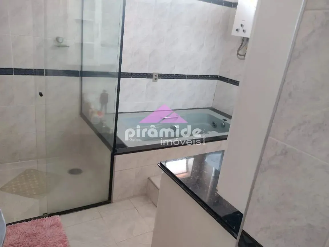 Casa, 3 quartos, 240 m² - Foto 6