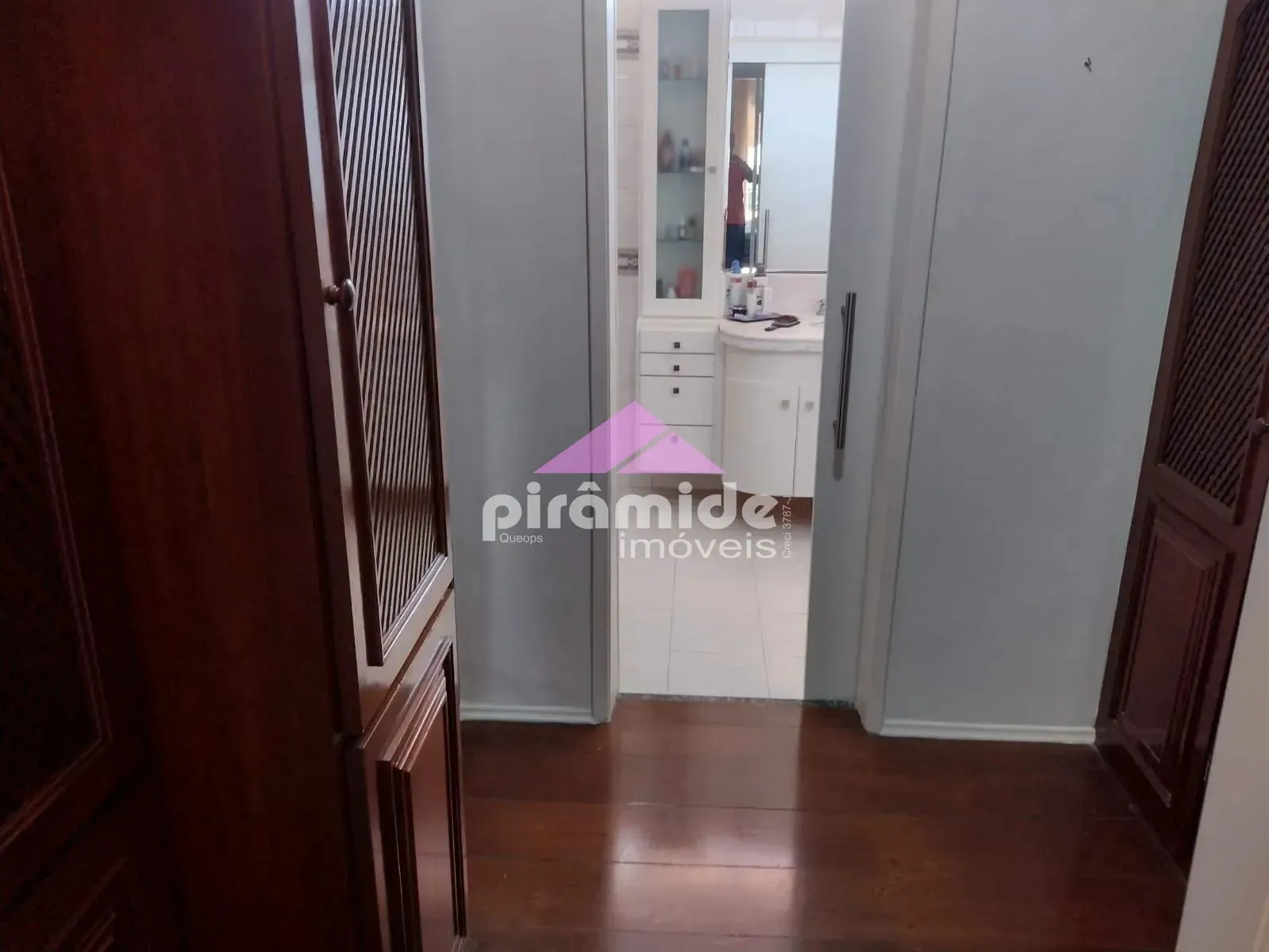 Casa, 3 quartos, 240 m² - Foto 19