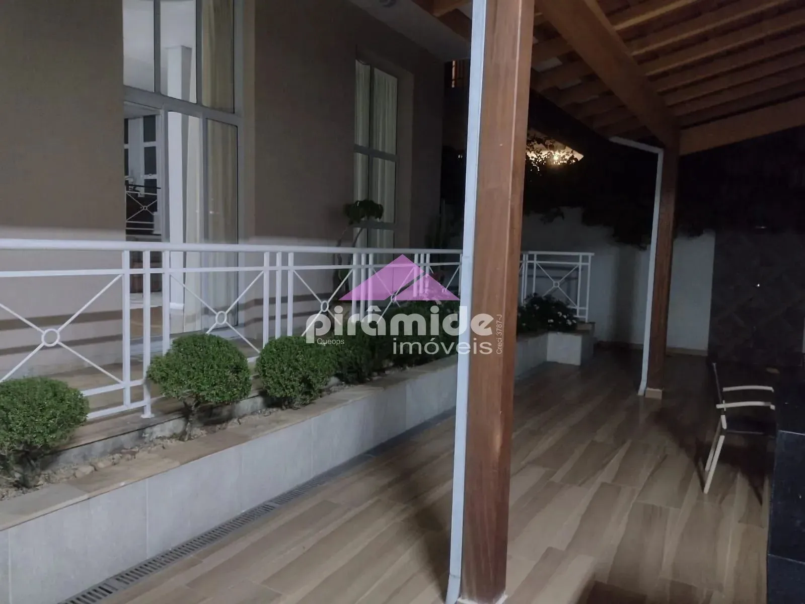 Casa, 3 quartos, 240 m² - Foto 25