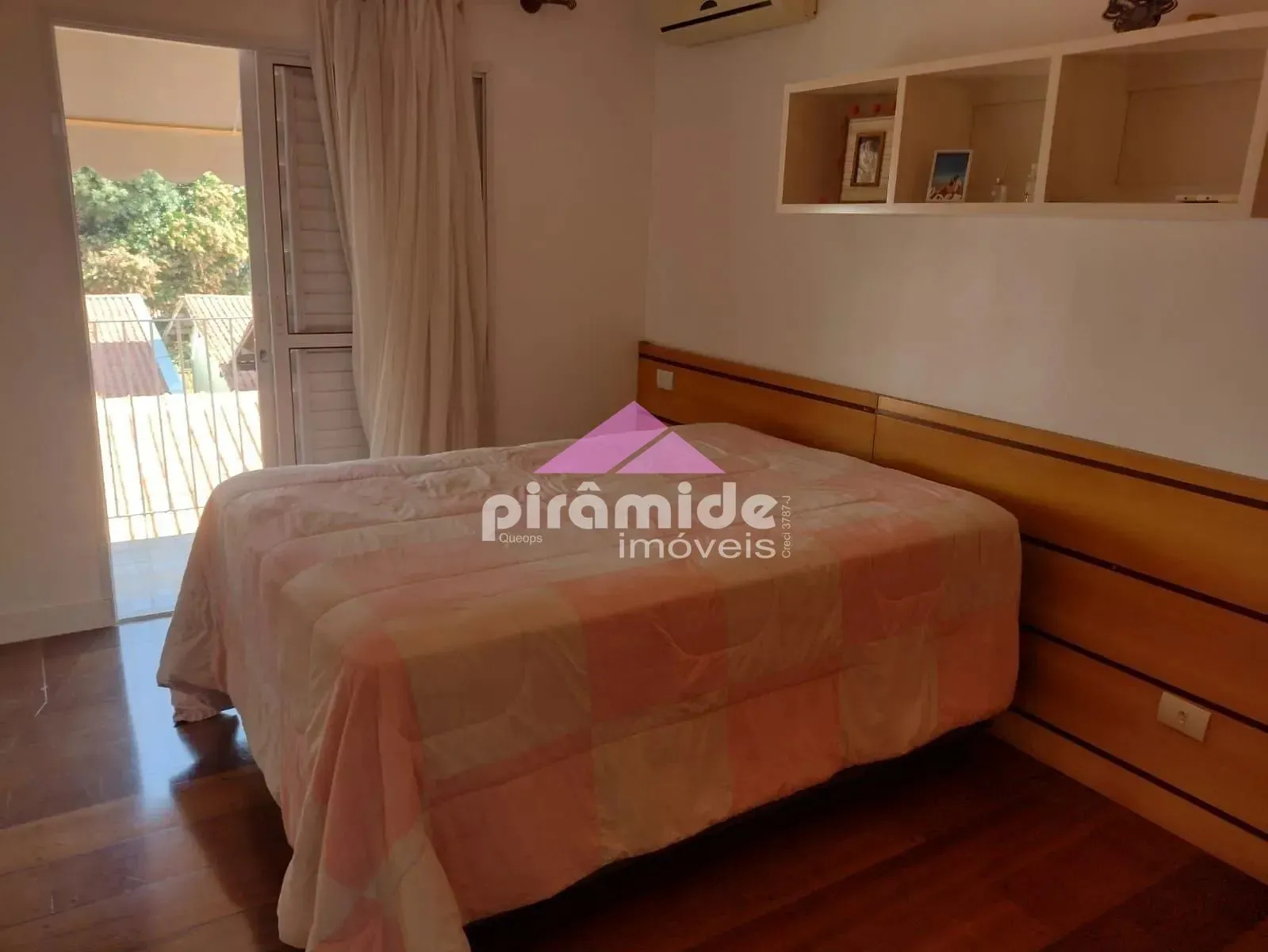 Casa, 3 quartos, 240 m² - Foto 26
