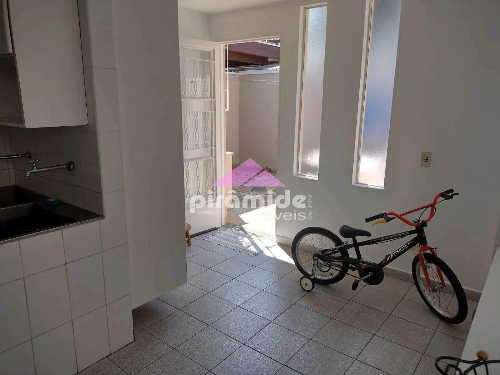 Casa, 3 quartos, 240 m² - Foto 34
