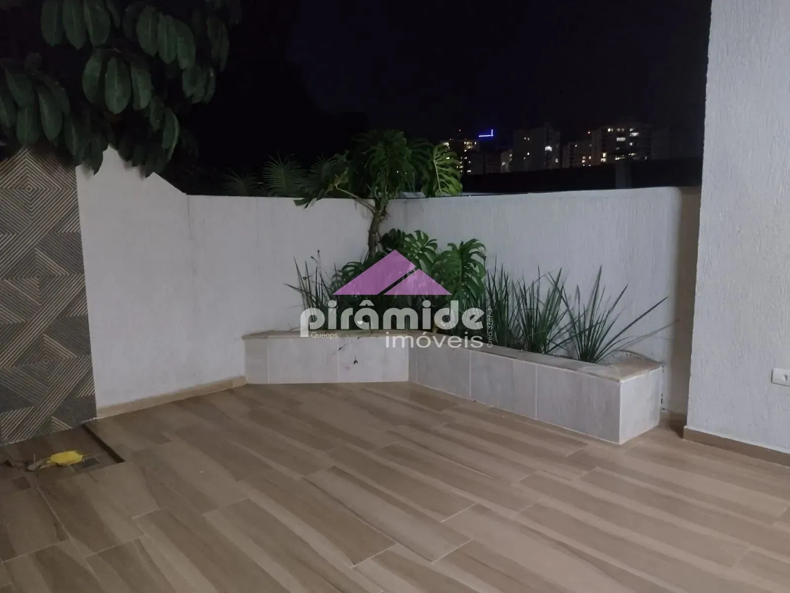 Casa, 3 quartos, 240 m² - Foto 38