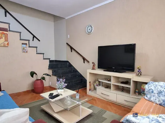 Casa 2 quartos e 2 banheiros, à venda, no bairro Santa Maria em São Caetano do Sul