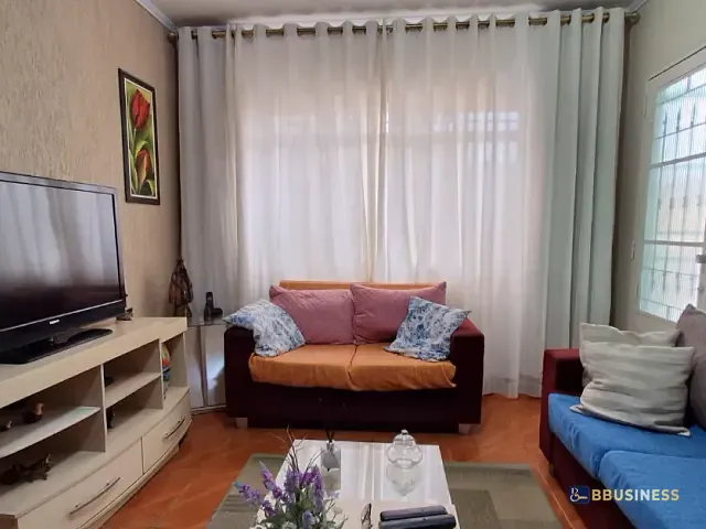 Casa 2 quartos e 2 banheiros, à venda, no bairro Santa Maria em São Caetano do Sul