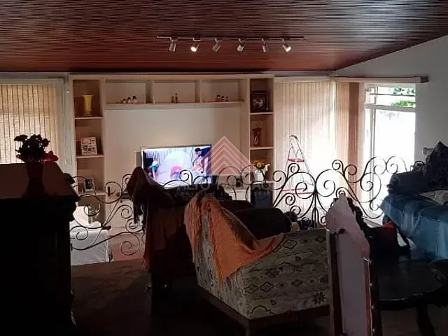 Casa com 2480m² 6 quartos e 6 banheiros, à venda, no bairro Vila Albertina em Ribeirão Pires