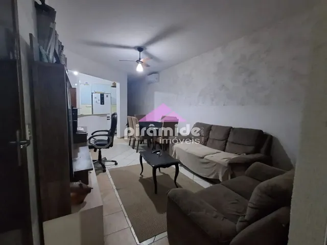Casa com 10m² 3 quartos e 1 banheiro, para alugar, no bairro Morro do Algodão em Caraguatatuba