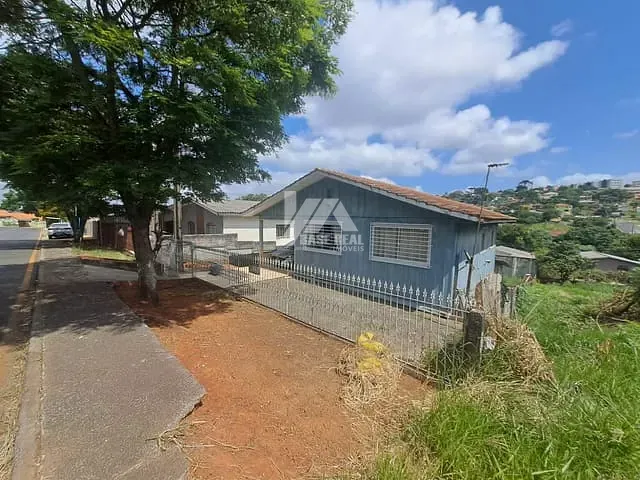 Casa 3 quartos e 2 banheiros, à venda, no bairro Chapada em Ponta Grossa