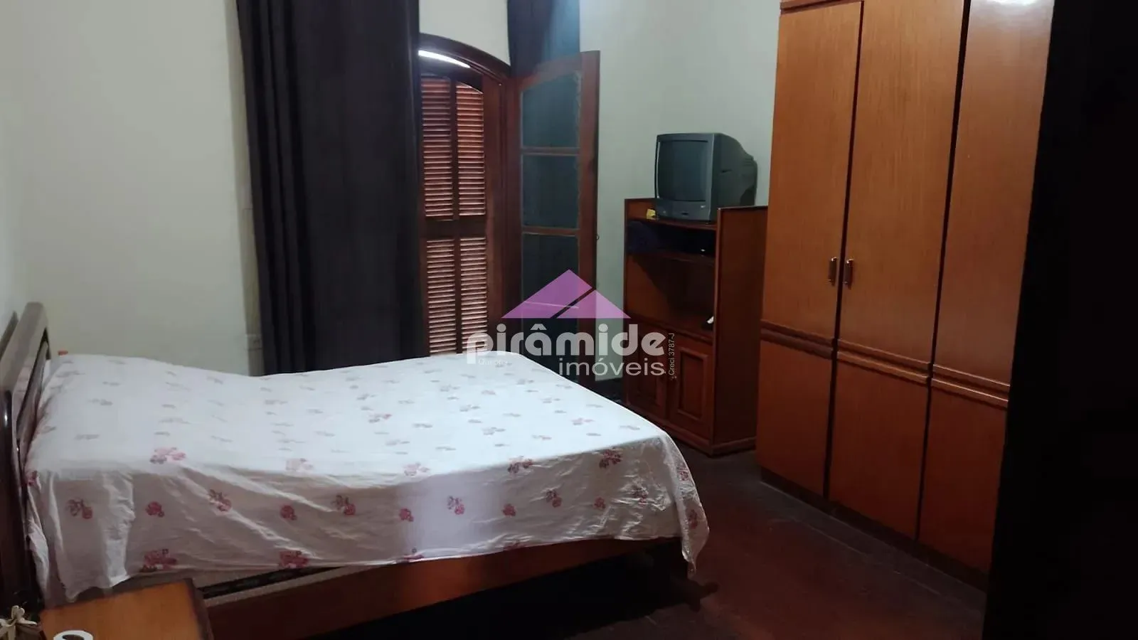 Casa, 4 quartos, 275 m² - Foto 8
