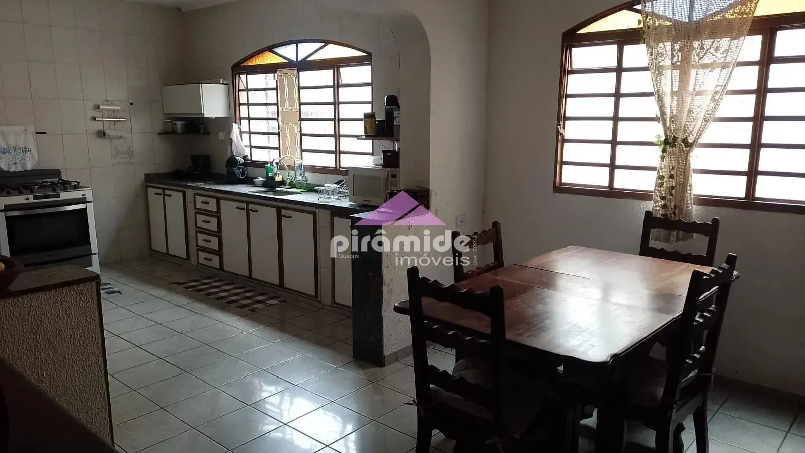 Casa, 4 quartos, 275 m² - Foto 4