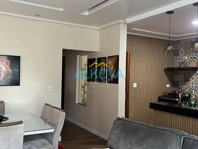 Casa 2 quartos e 2 banheiros, à venda, no bairro Jardim Terras de Santa Helena em Jacareí