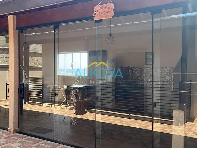 Casa 2 quartos e 2 banheiros, à venda, no bairro Jardim Terras de Santa Helena em Jacareí