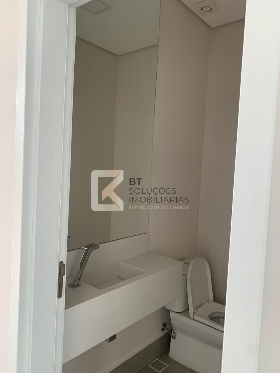 Casa, 3 quartos, 259 m² - Foto 35