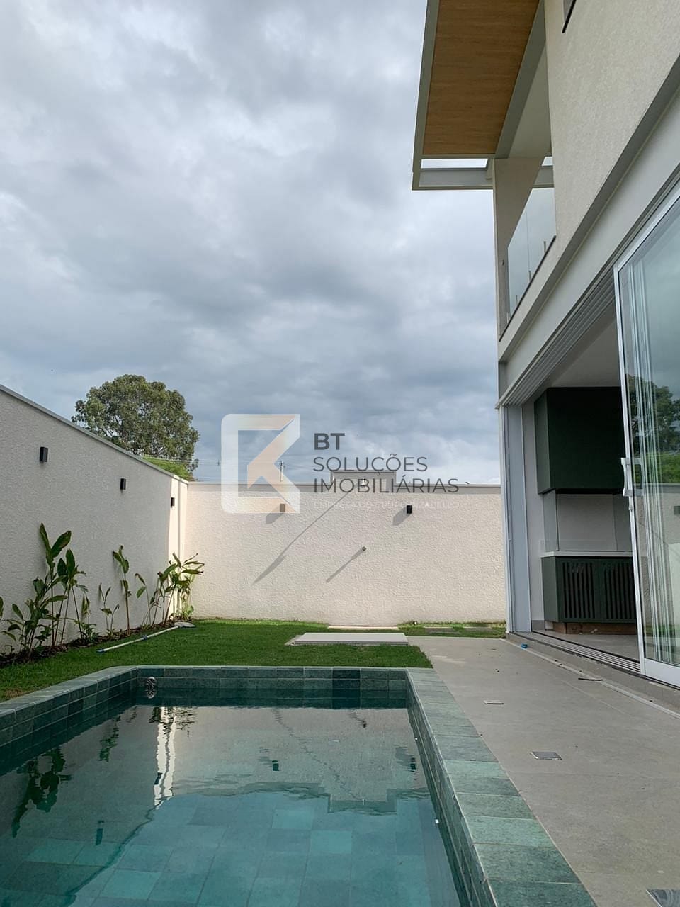 Casa, 3 quartos, 259 m² - Foto 50