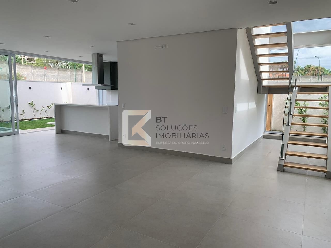 Casa, 3 quartos, 259 m² - Foto 23