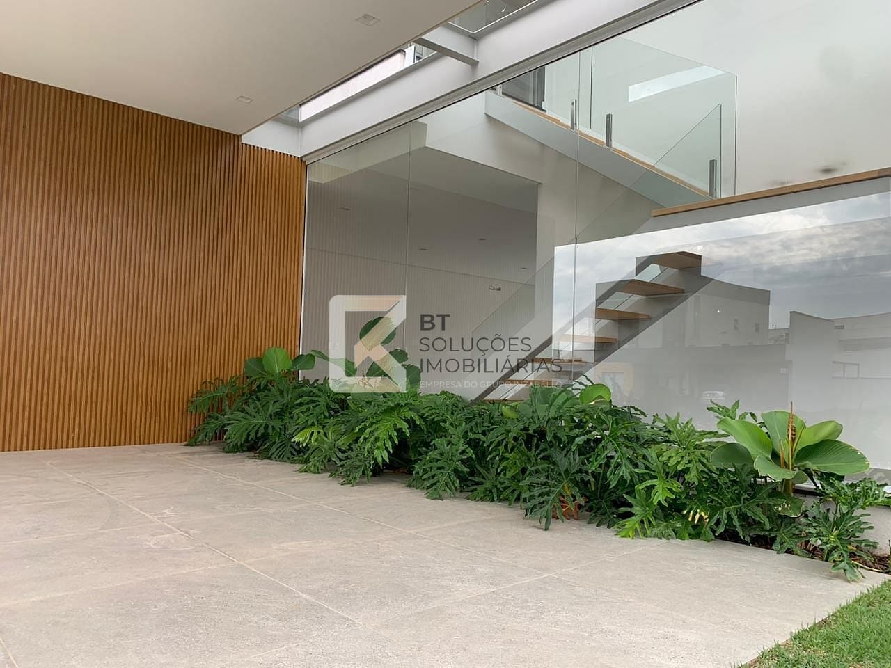 Casa, 3 quartos, 259 m² - Foto 3