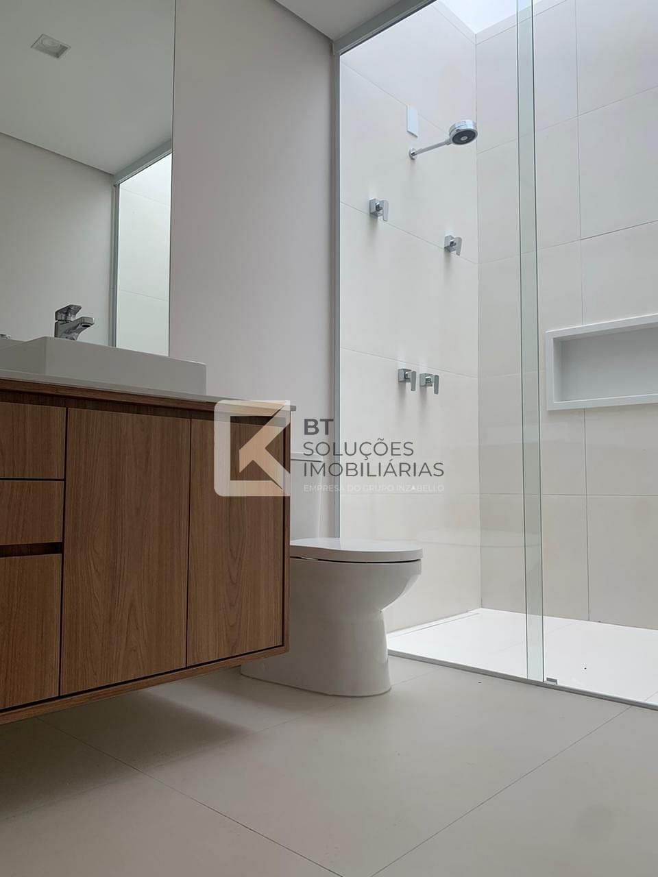 Casa, 3 quartos, 259 m² - Foto 44