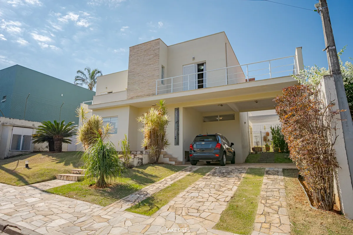 Casa no condomínio Loteamento Caminhos do SAN Conrado para venda com 4 quartos, sendo 2 suítes, 459m²