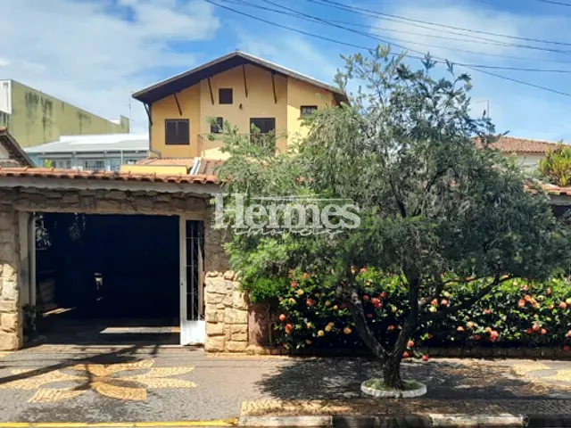 Casa com 305m² 3 quartos e 5 banheiros, à venda, no bairro Jardim Fortaleza em Paulínia