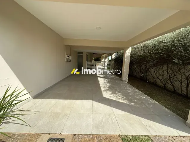Casa com 390m² 4 quartos e 6 banheiros, para alugar, no bairro Loteamento Alphaville Campinas em Campinas