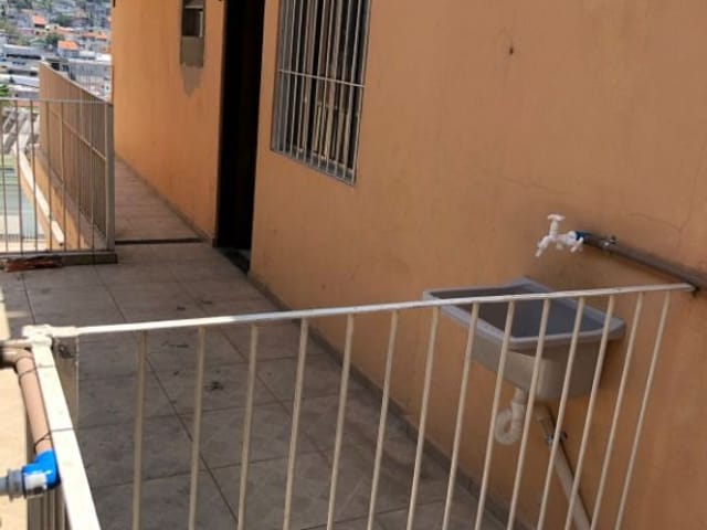 Casa com 300m² 5 quartos e 7 banheiros, à venda, no bairro Jardim das Flores em Osasco