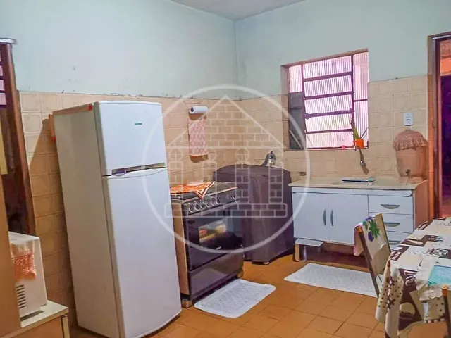 Casa com 200m² 2 quartos e 2 banheiros, à venda, no bairro Jardim Maria Fernandes em São Paulo