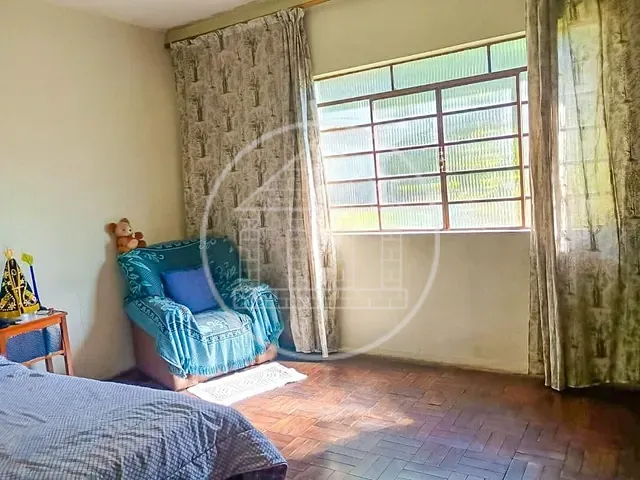 Casa com 200m² 2 quartos e 2 banheiros, à venda, no bairro Jardim Maria Fernandes em São Paulo