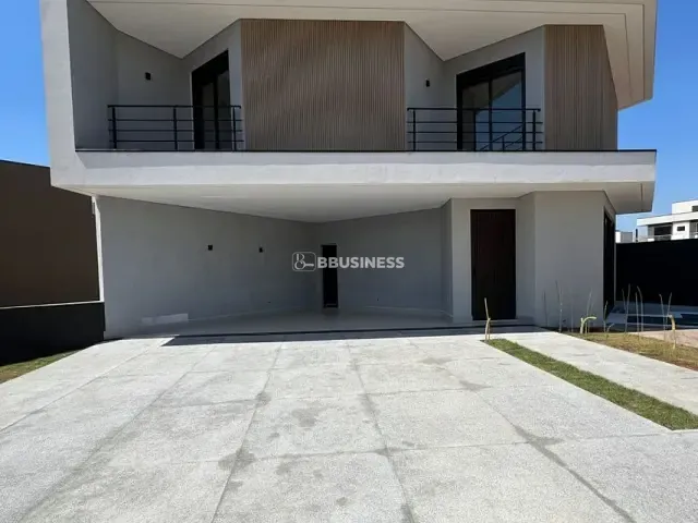 Casa com 311m² 3 quartos e 4 banheiros, à venda, no bairro Parque Brasil 500 em Paulínia
