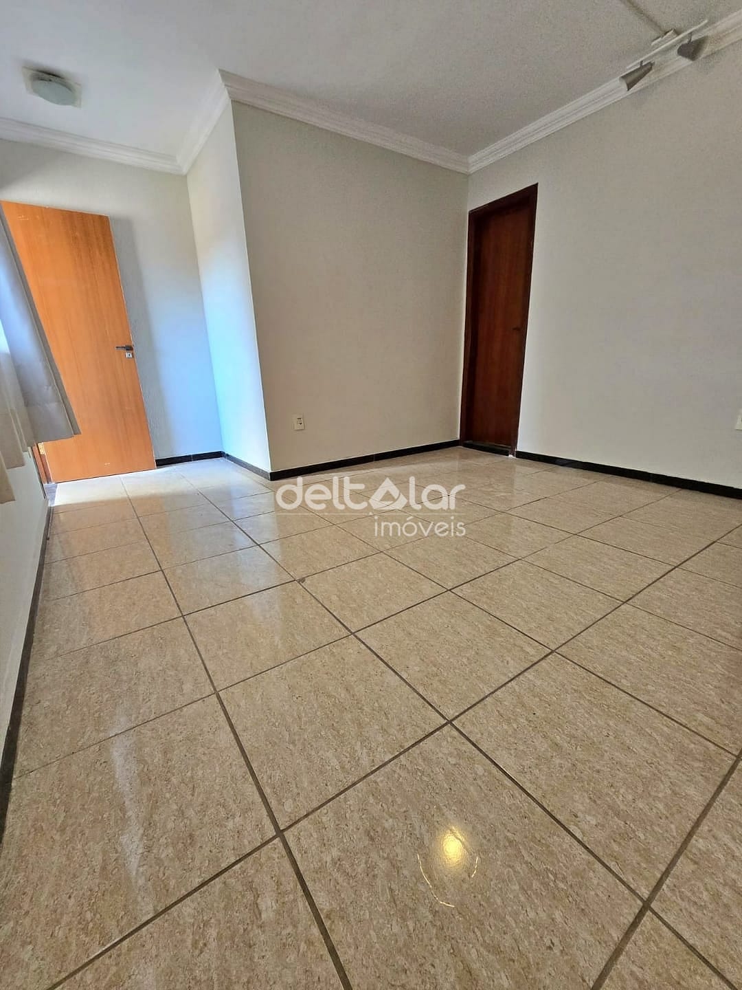 Casa para alugar com 4 quartos, 195m² - Foto 5