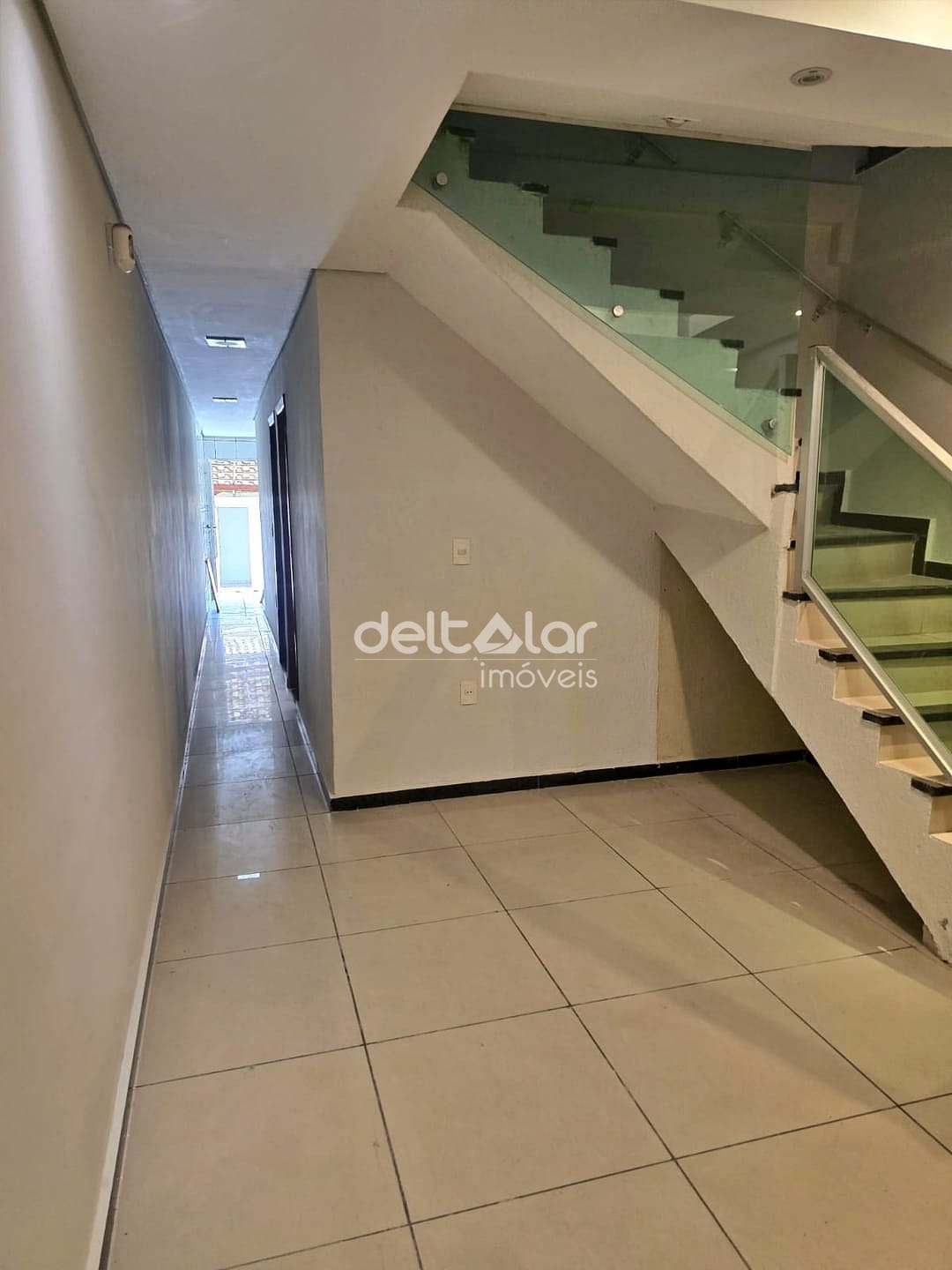 Casa para alugar com 4 quartos, 195m² - Foto 6