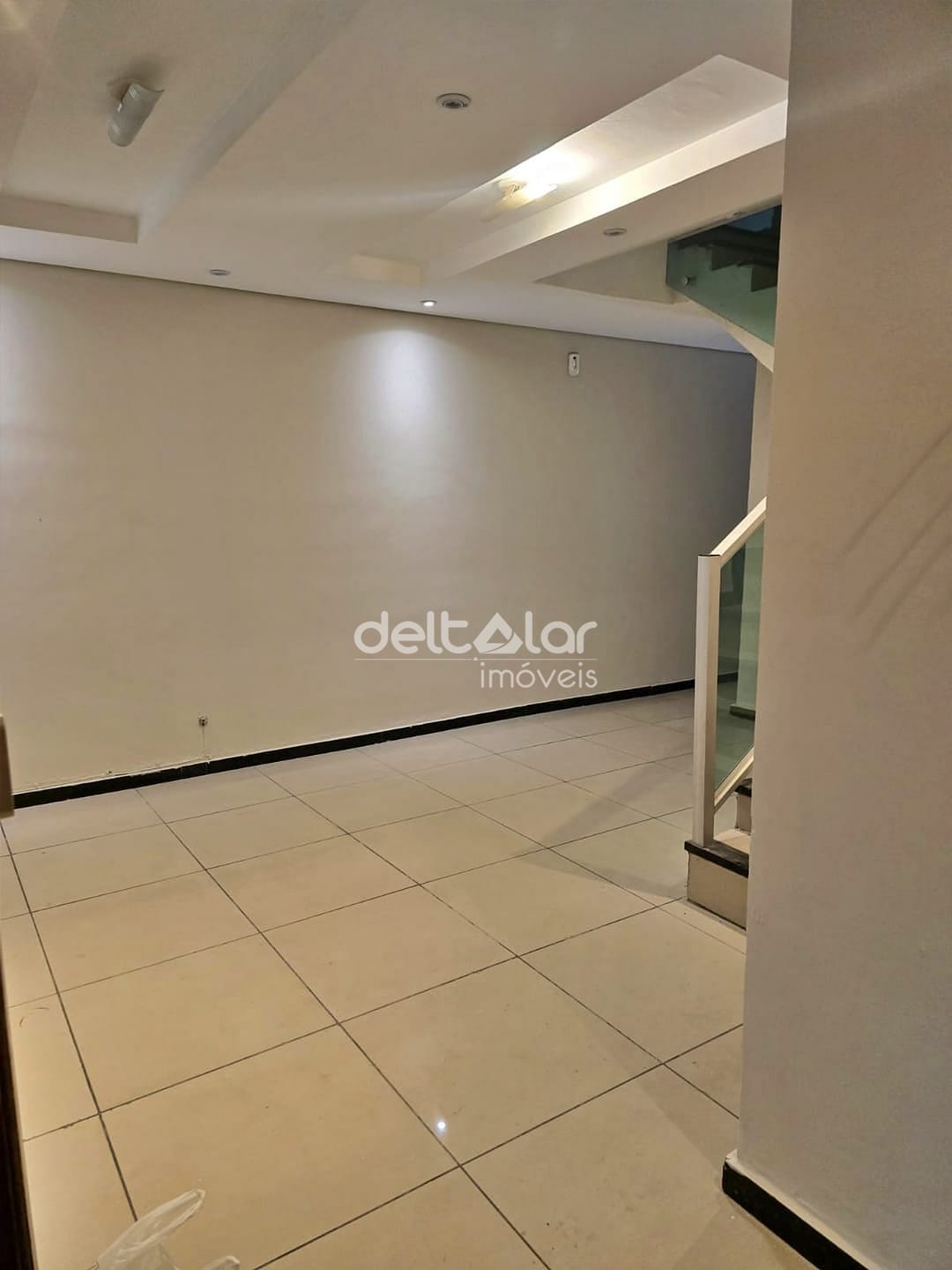 Casa para alugar com 4 quartos, 195m² - Foto 8