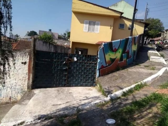 Casa com 149m² 2 quartos e 2 banheiros, à venda, no bairro Jardim Elvira em Osasco