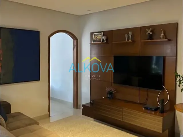 Casa com 200m² 2 quartos e 1 banheiro, à venda, no bairro Jardim Souto em São José dos Campos