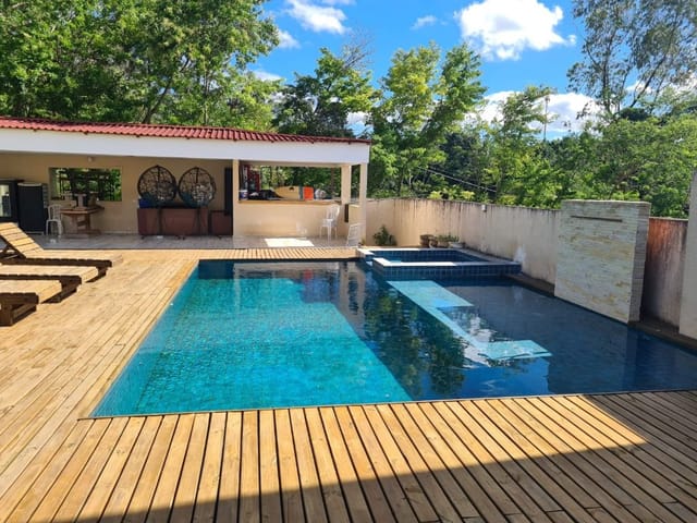 Casa com 500m² 4 quartos e 5 banheiros, à venda, no bairro Jardim Colibri em Cotia