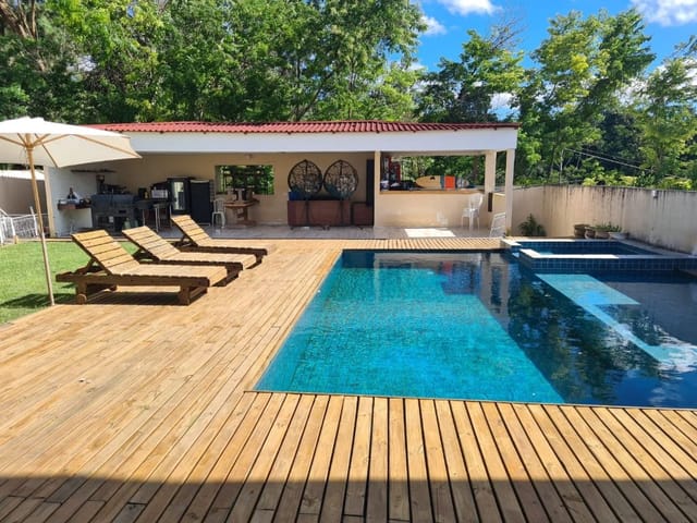 Casa com 500m² 4 quartos e 5 banheiros, à venda, no bairro Jardim Colibri em Cotia
