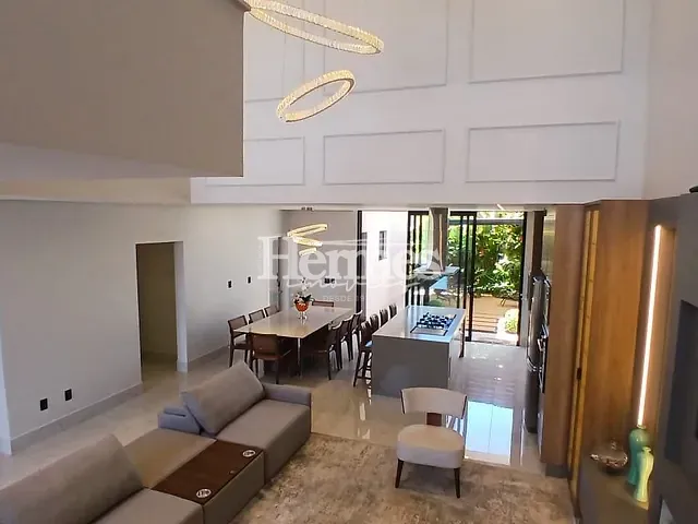 Casa 4 quartos e 6 banheiros, à venda, no bairro Parque Brasil 500 em Paulínia