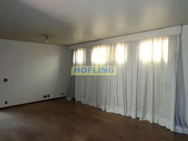 Casa com 330m² 5 quartos e 4 banheiros, à venda, no bairro Cidade Jardim em Rio Claro