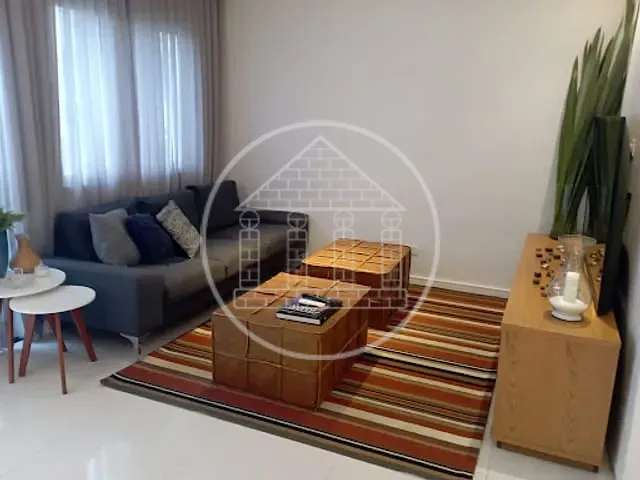 Casa com 180m² 3 quartos e 3 banheiros, à venda, no bairro Brooklin Paulista em São Paulo