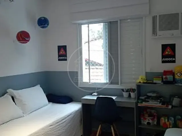 Casa com 180m² 3 quartos e 3 banheiros, à venda, no bairro Brooklin Paulista em São Paulo