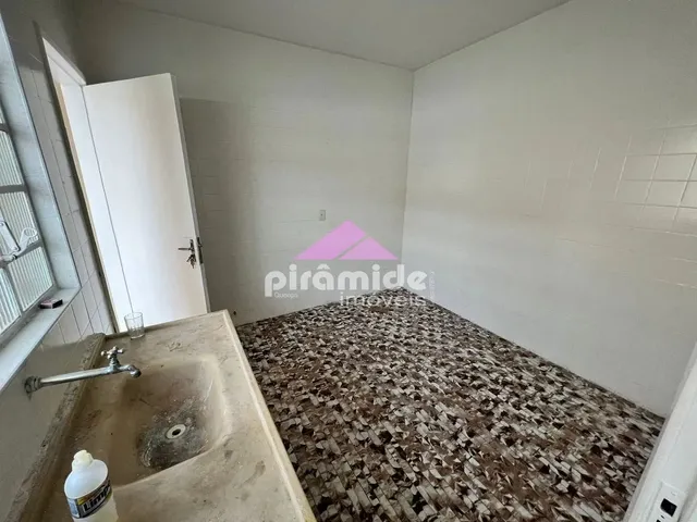 Casa com 60m² 1 quarto e 1 banheiro, para alugar, no bairro Jardim Ismênia em São José Dos Campos