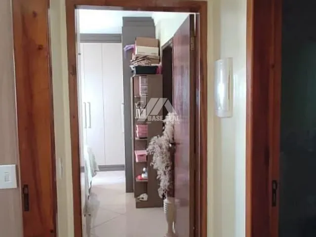 Casa 2 quartos e 1 banheiro, à venda, no bairro Vila Bela em Guarapuava