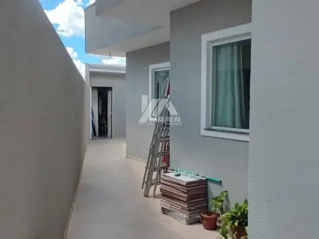 Casa 2 quartos e 1 banheiro, à venda, no bairro Vila Bela em Guarapuava