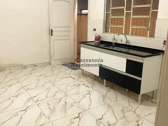 Casa com 175m² 2 quartos e 2 banheiros, à venda, no bairro Jardim California em Jacareí