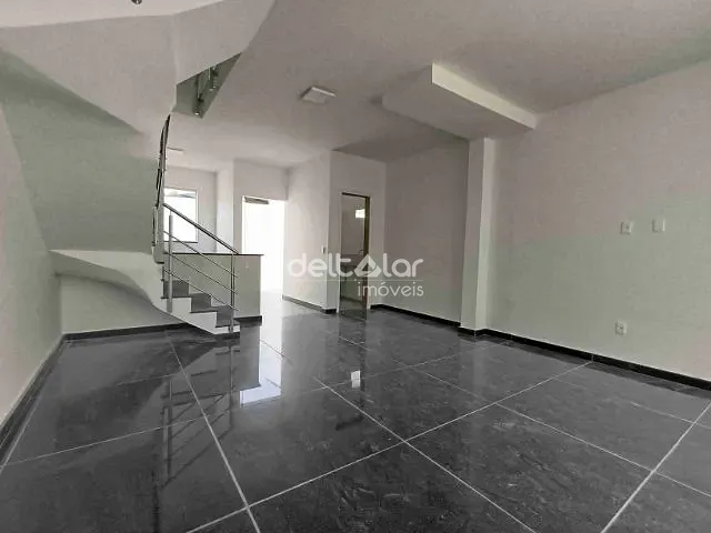 Casa com 110m² 3 quartos e 2 banheiros, à venda, no bairro Santa Branca em Belo Horizonte