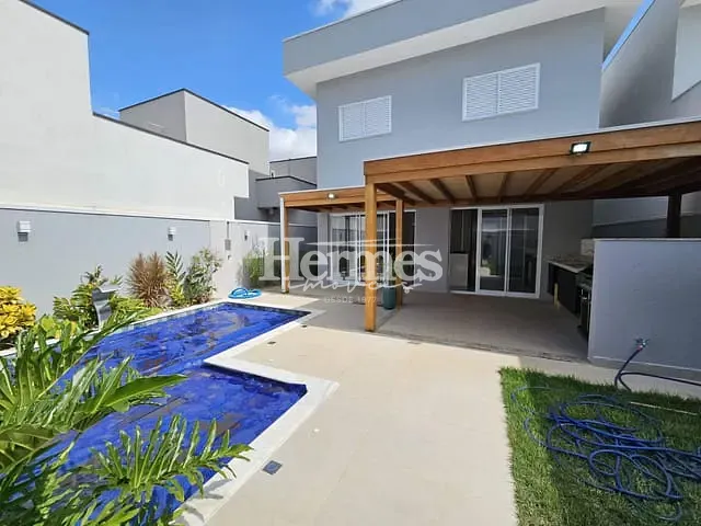Casa 3 quartos e 4 banheiros, à venda, no bairro Parque Brasil 500 em Paulínia