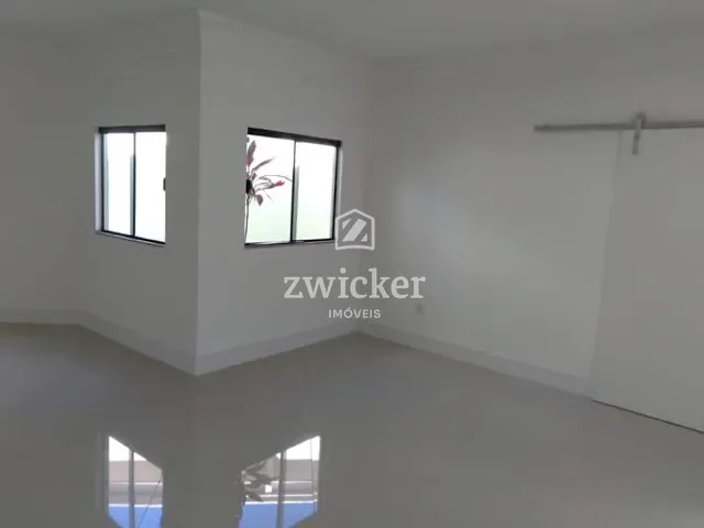 Casa com 420m² 5 quartos e 5 banheiros, à venda ou para alugar, no bairro Jardim Estoril em Bauru