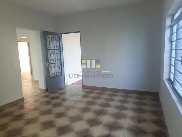 Casa com 250m² 3 quartos e 1 banheiro, à venda, no bairro Jardim Marchissolo em Sumaré