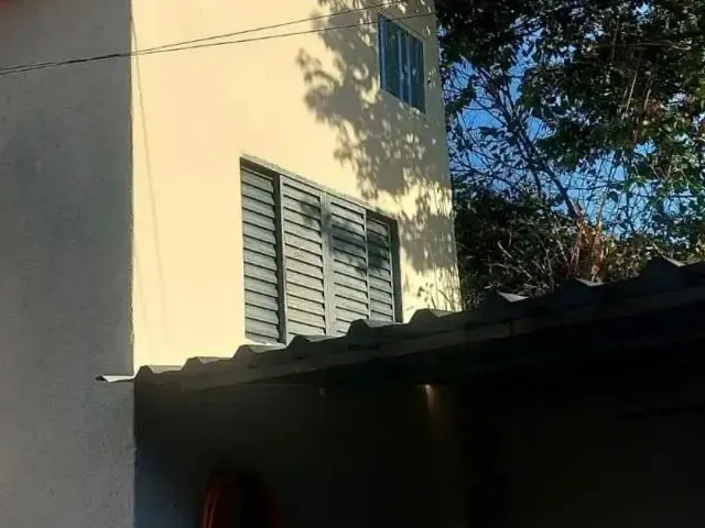 Casa 2 quartos e 1 banheiro, à venda, no bairro Parque Jambeiro em Campinas